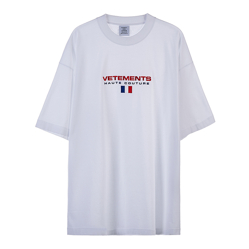 [라벨루쏘] [베트멍] [22SS] 오르쿠튀르 로고 반팔 티셔츠 UE52TR240W WHITE